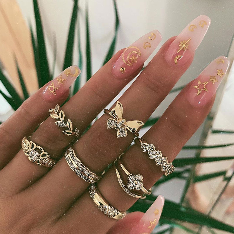 Studded Butterfly Pattern Rings Set