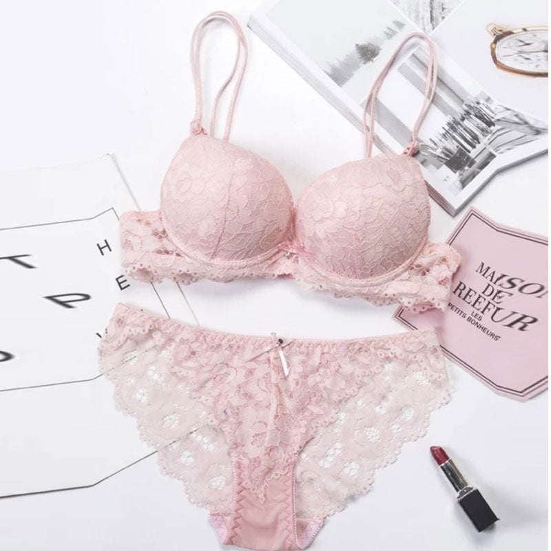 Solid Eyelash Lace Lingerie Set