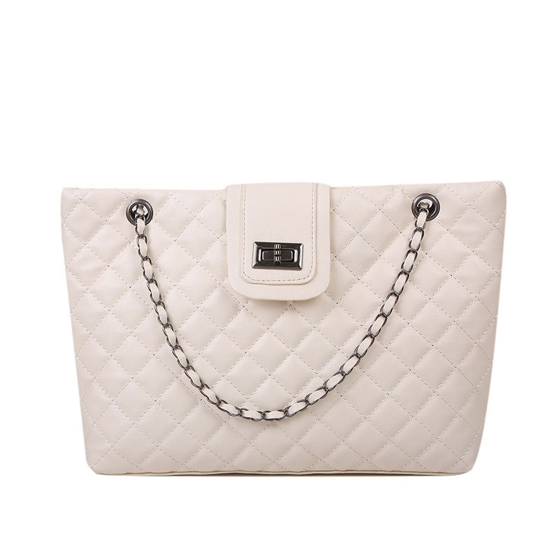 Quilted Chain Strap Shoulder Bag