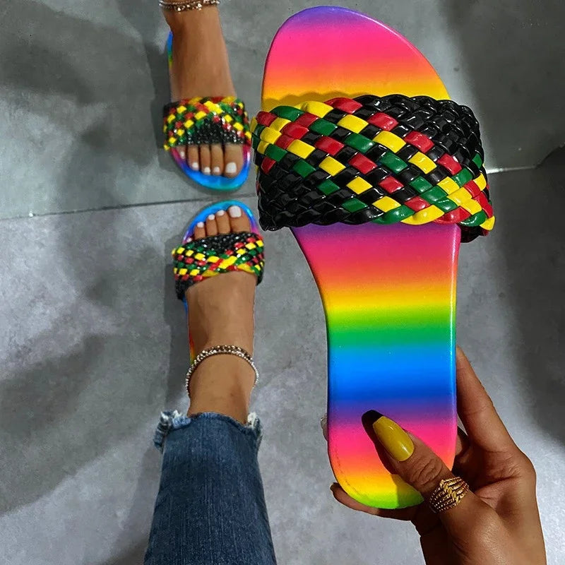 Colorblock Woven Detailed Flat Sandals