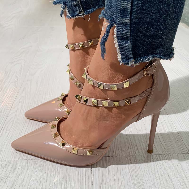 Fashion Pointed Rivet Strap Heels Sandals - Cherrybetty