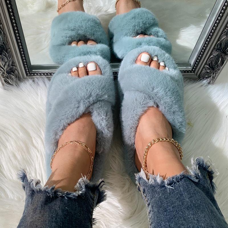 Solid Cross Strap Fluffy Flat Sandals - Cherrybetty