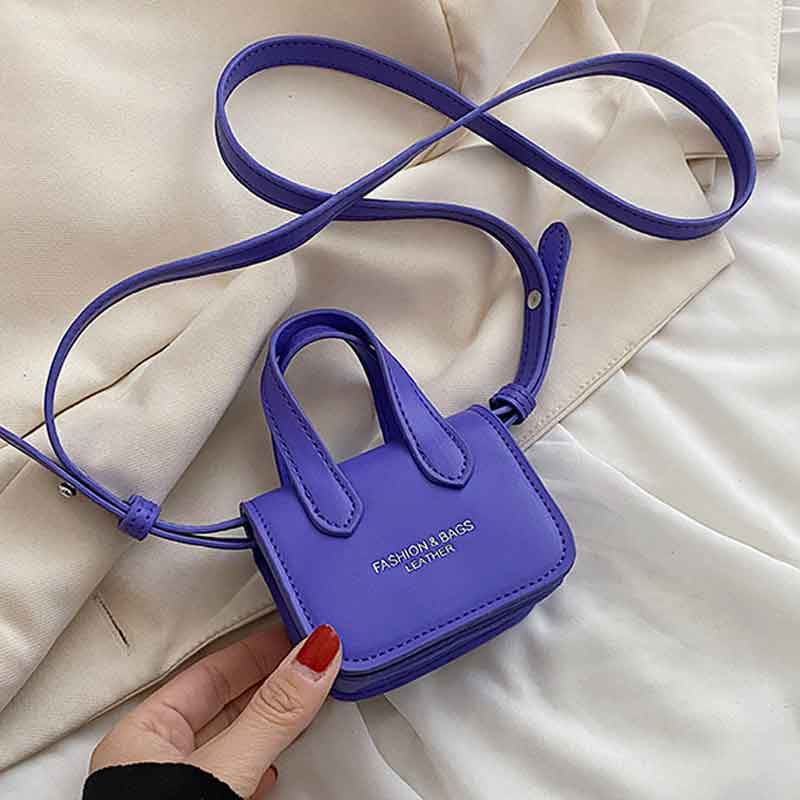 Solid Letter Print Mini Bag