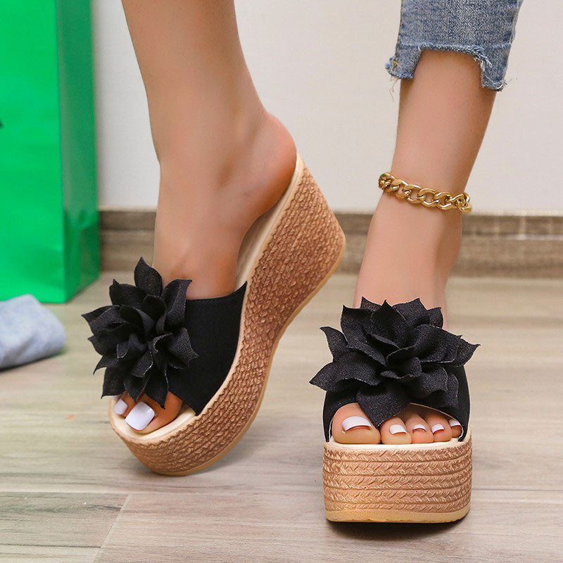 Floral Pattern Wedge Sandals