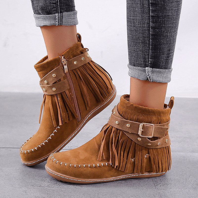 Solid Tassel Design Buckle Decoration Booties