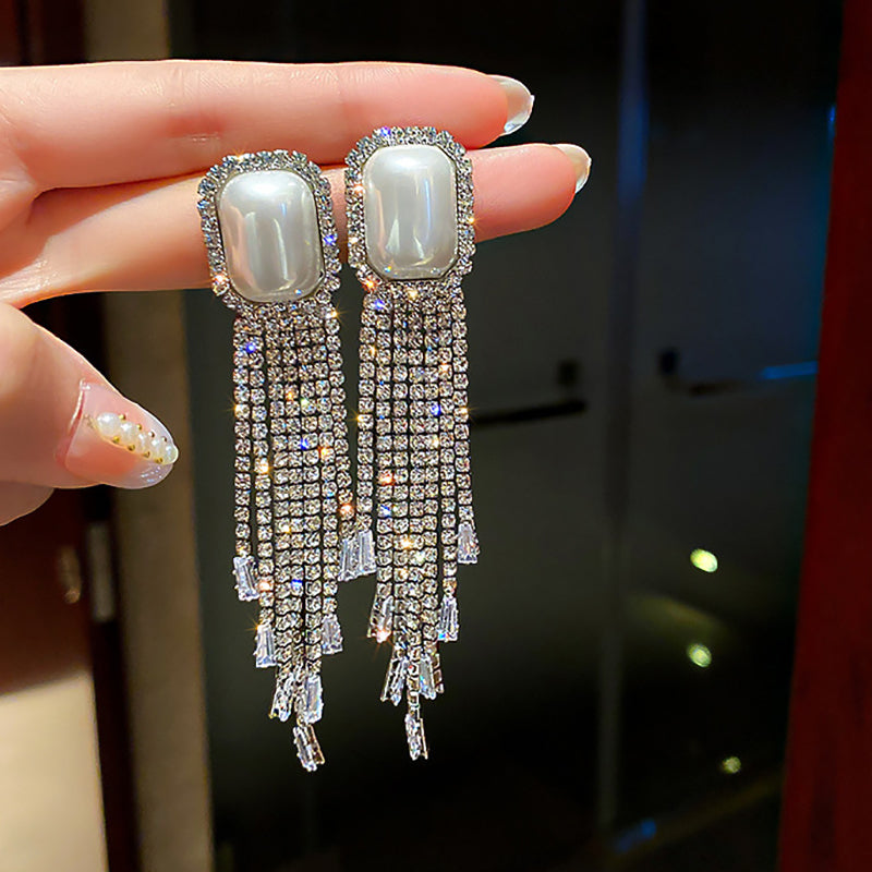 Studded Glitter Tassel Design Earring