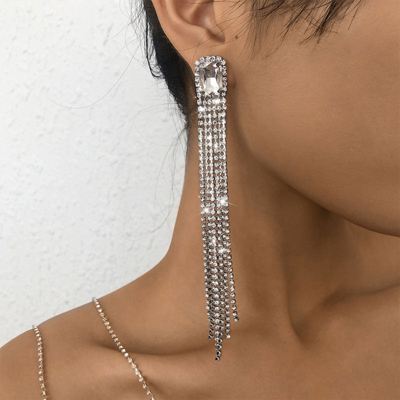 Rhinestone Tassel Design Earrings