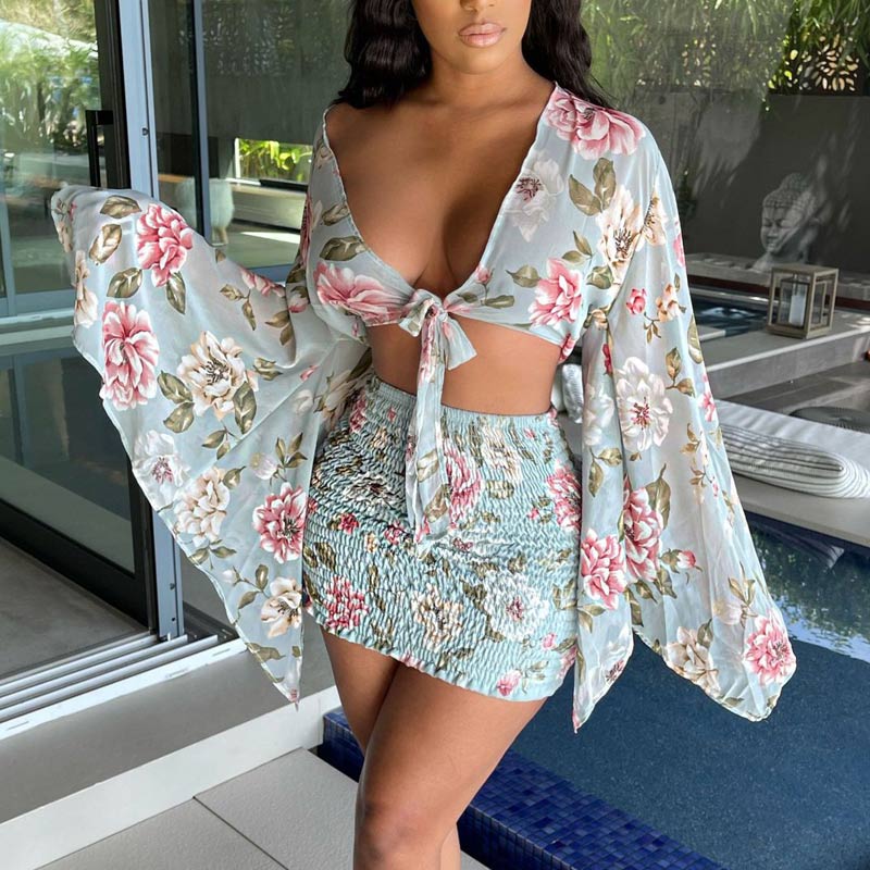 Floral Pattern Deep V-Neck Bats Sleeve Crop Top & Skirt Set