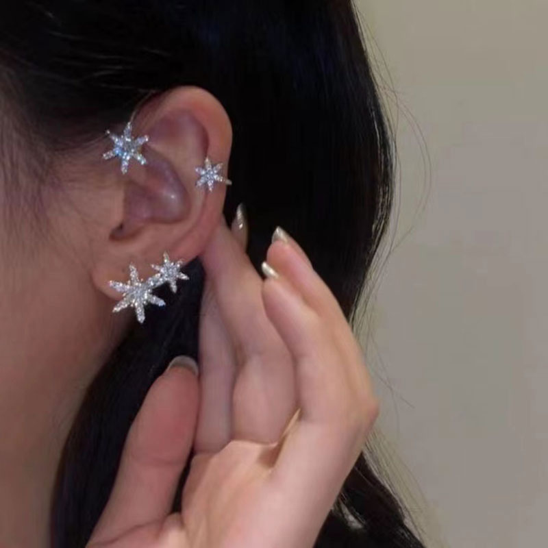 Rhinestone Snowflake Pattern 1PC Earring