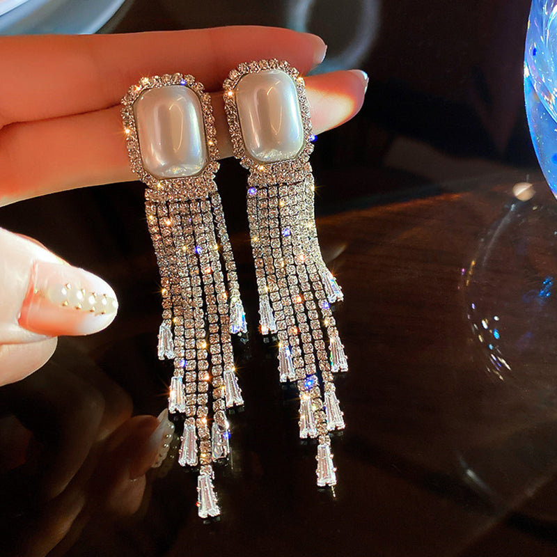 Studded Glitter Tassel Design Earring