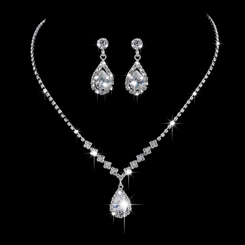 Rhinestone Water Drop Pattern Earrings & Necklace Set