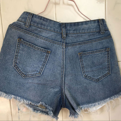 Solid Cut Out Fringe Hem Denim Shorts