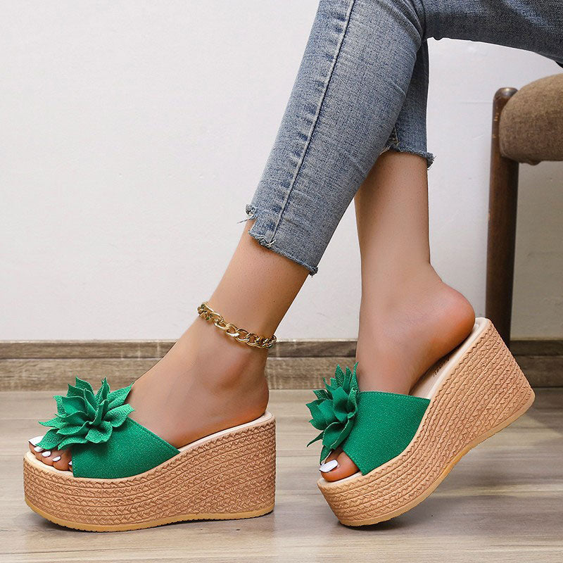 Floral Pattern Wedge Sandals