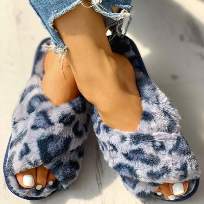 Fluffy Leopard Crisscross Flat Slippers - Cherrybetty